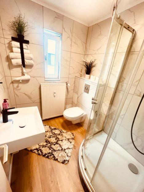 Ferienwohnung An Der Uniklinik Mit Eigener Kueche Und Renoviertem Badezimmer 홈부르크 외부 사진